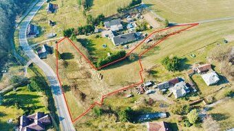 Nabízím soubor pozemků o celkové výměře 5 014 m² v klidné čá