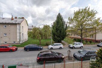 Nabízíme k pronájmu krásný a prostorný byt 3+kk o velikosti 