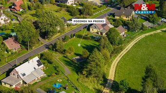 Horní Podluží je protáhlá ves, ležící v údolí Lužničky na ro