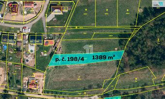 , Nabízíme k prodeji pozemek o výměře 1 389 m² v klidné obci