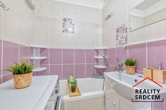 Looking for an apartment for yourself or your family in a desirable location?