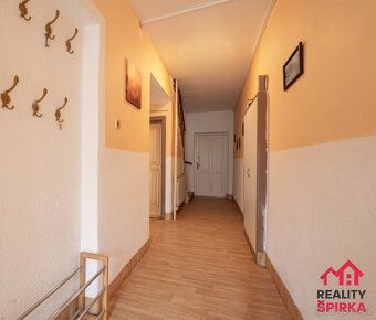 House close to both city and nature in Hradec nad Svitavou