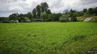 Nabízím k prodeji pozemek o výměře 550 m2 v malebném městě O
