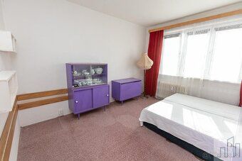 Nabízíme k prodeji družstevní byt o dispozici 2+1 v ulici Ty