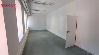 Nabízíme k pronájmu moderní komerční prostory typu kanceláří