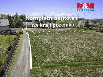Hledáte klidné místo pro výstavbu rodinného domu v dosahu Ná
