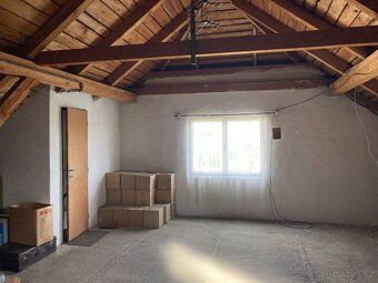 We offer for sale an older family house in original but well maintained condition with a…