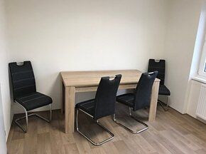 Nabízíme Vám ke koupi byt vhodný především na investici, ale