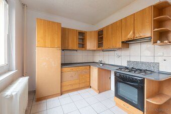 Offer for sale bright apartment in personal ownership of 3+1 layout with balcony