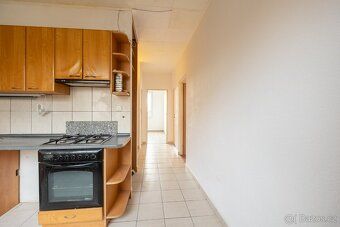Offer for sale bright apartment in personal ownership of 3+1 layout with balcony