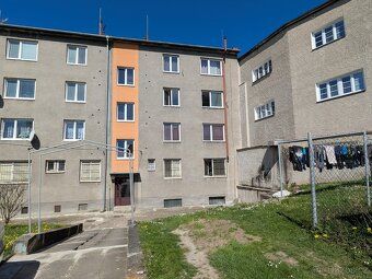 Nabízíme k prodeji byt 2+1 v osobním vlastnictví s lodžií ve