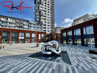 Nabízíme k převodu byt 2+kk o celkové velikosti 61,3 m² v ús