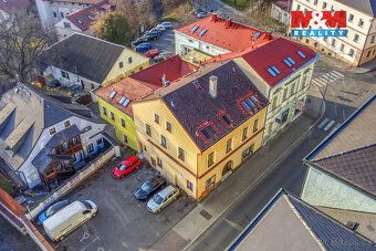Nabízíme k dlouhodobému pronájmu půvabný byt 2+kk o výměře 6