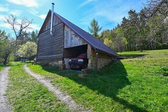 Sale of family house in Horní Lhota near Luhačovice We offer for sale an unique family house…