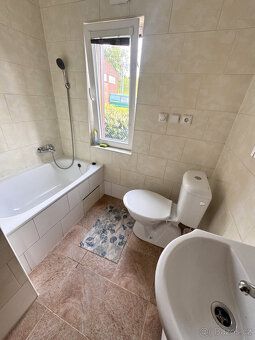 Nabízíme k pronájmu byt 1+1 o rozloze 46 m2 ve Velké Bučině,