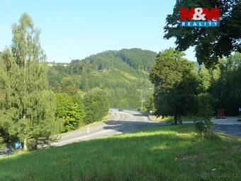 Trvalé bydlení, rekreace, stavba a zahrada v čisté přírodě, 