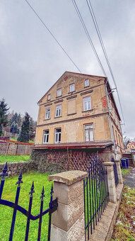 We offer for sale an apartment unit with layout 1+kk in the village of Dolní Prysk near…