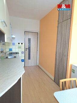 Pronájem bytu 3+1 o užitné ploše 80 m², 1. patro ze 4 v cihl