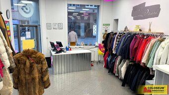 Ref # 5429B009 Rent of representative corner store - Ko