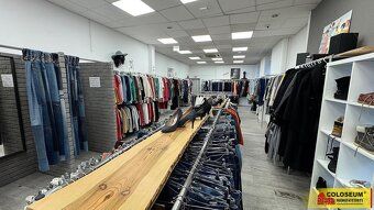 Ref # 5429B009 Rent of representative corner store - Ko