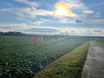 I present an investment opportunity in the form of buying land