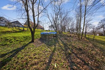Nabízíme k prodeji stavební pozemek v obci Juřinka u Valašsk
