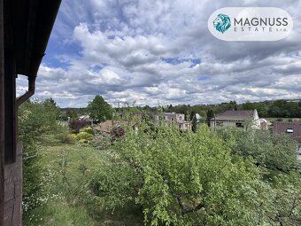 Exclusive offer of land for sale by owner's representation