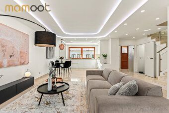Looking for a modern house within walking distance of the square that still offers absolute privacy?
