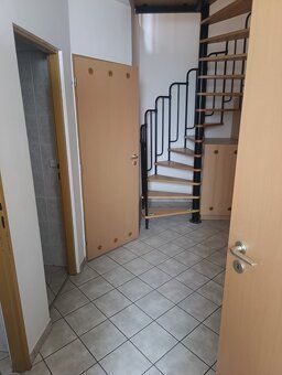 Pronájem nebytového prostoru, centrum Mohelnice
Nabízíme k p