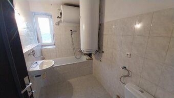 Exkluzivně nabízíme k prodeji byt 3+1 o velikosti 56 m2. Byt