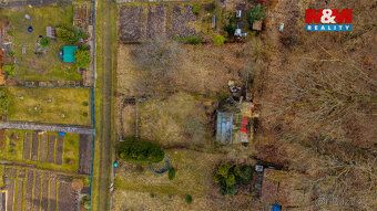 Nabízíme k prodeji zahradu o výměře 512 m² v klidné části ob