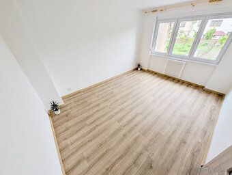 Pronájem útulného a čistého bytu 65 m2, s velkým balkónem s 