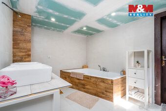 A fairytale house. You have an amazing opportunity to buy approximately 10