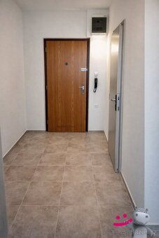 Ev.č. 58826 Nabízíme k dlouhodobému pronájmu moderní a velmi