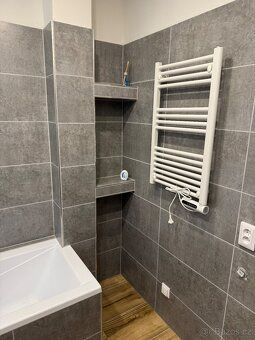 Nabízím k prodeji krásný a slunný byt 3+1 v osobním vlastnic