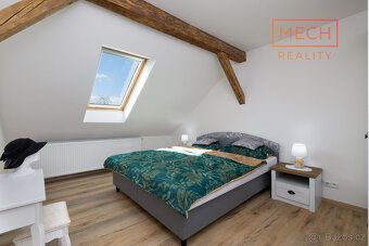 This generous 3+kk apartment of 125 m² on Plotní Street represents an excellent combination of…