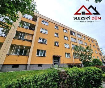 Nabízíme k prodeji exkluzivní družstevní byt 2+1, nacházejíc