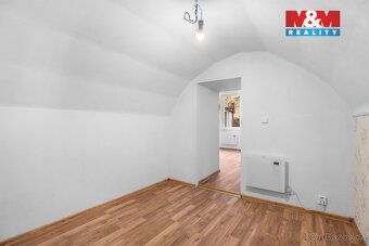 Byt 2+kk vedený jako ateliér o podlahové ploše 39 m² je souč