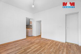 Byt 2+kk vedený jako ateliér o podlahové ploše 39 m² je souč