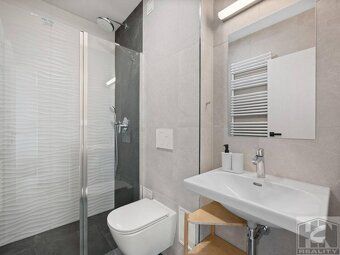 Bedřichov Apartment House has a total capacity of 3 apartments and 1 studio apartment, in an…