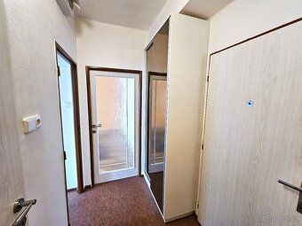 Nabízíme k dlouhodobému pronájmu byt 36 m2 v žádané lokalitě