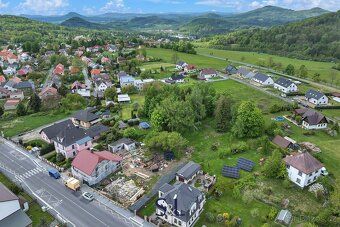 Ev.č. 01237 Nabízíme k prodeji velmi pěkný, rovinatý stavebn