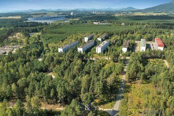 Ev.č. 00969 Nabízíme Vám k prodeji souhrn tří pozemků v Hrad