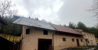 We offer you a unique opportunity to own a comfortable agricultural homestead in the…