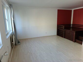 I offer for rent an apartment 2+1 (original layout 3+1) in Týn nad Vltavou