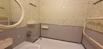 Prodej zděného bytu v osobním vlastnictví 3+1, 67 m², Hradec