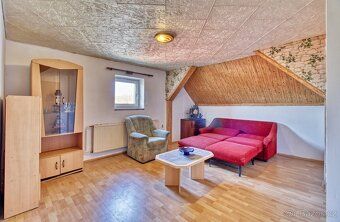 For sale multi-generational house, 253 sqm in Křimov near Chomutov. P