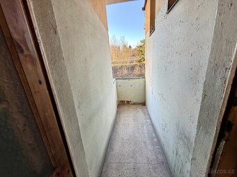 I am offering for sale a spacious 3BR apartment with garage and cellar in Karl