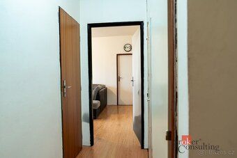 Prodej bytu 2+1 v centru AšeSvětlý byt 2+1 o ploše 56 m² se 