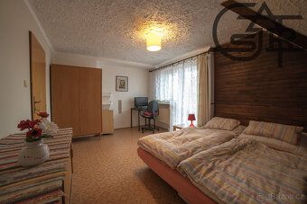 We offer for sale a family house in the village of Zásmuky, which is located 16 km from the…